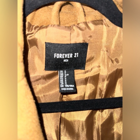 Forever 21 Mens Trench Coat - Picture 6 of 8